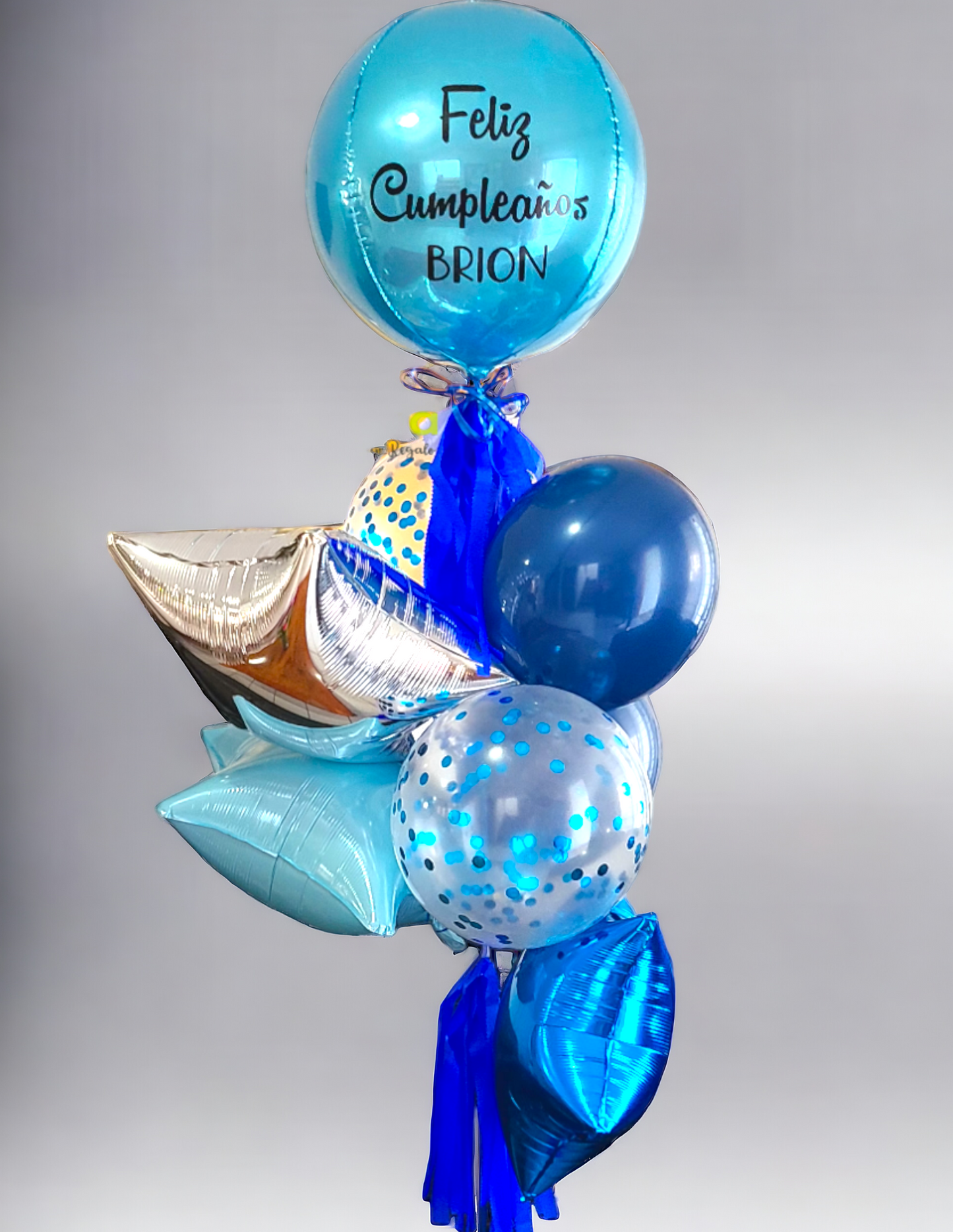 Racimo Globos Orbz y estrellas cumpleaños
